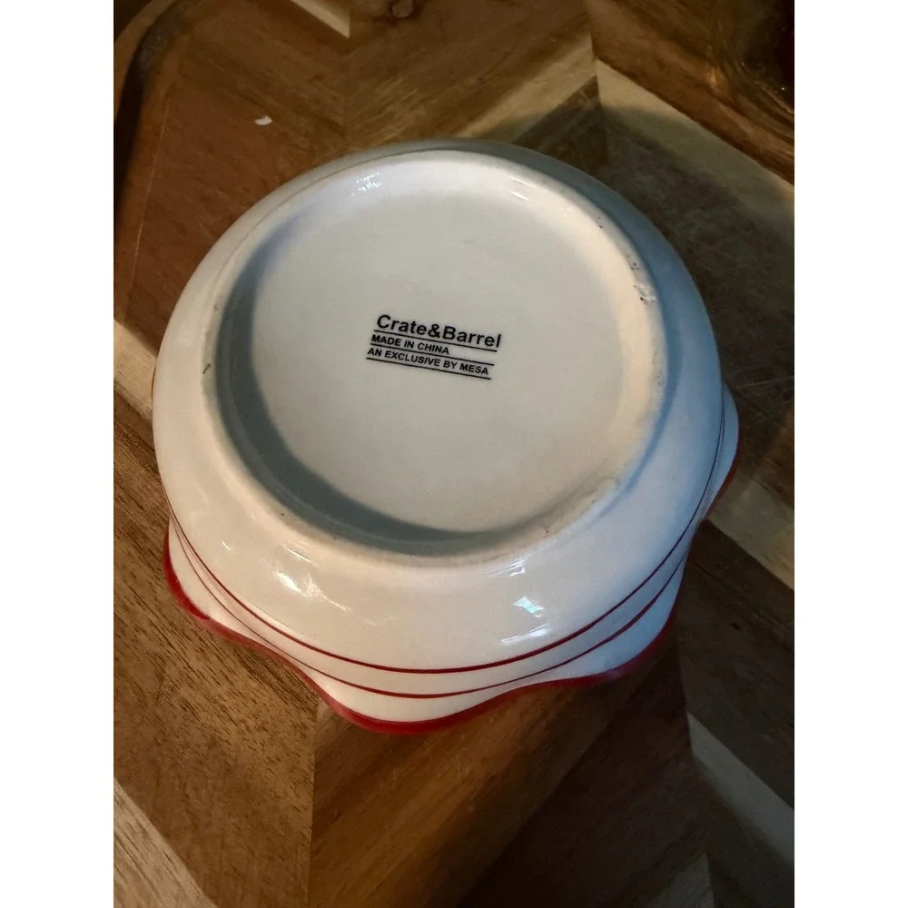 Crate & Barrel Cherry Scalloped Ceramic Bowl